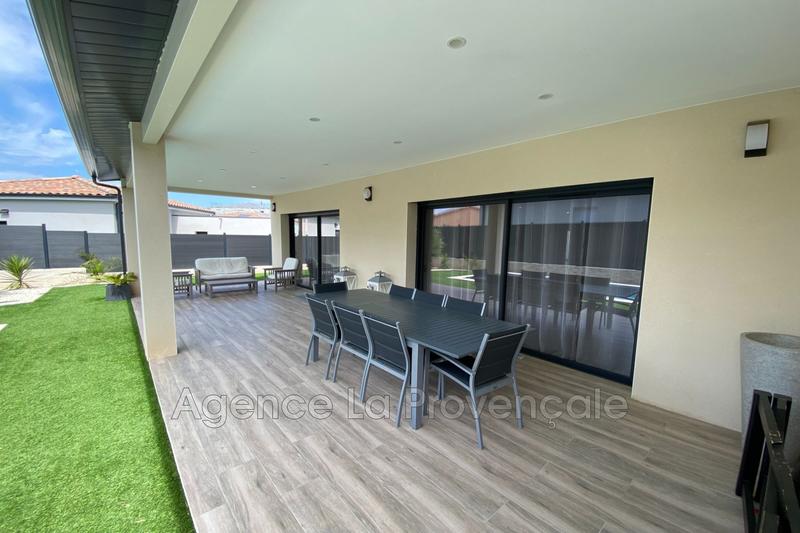 Maison contemporaine - 135 m² - 4 pièces