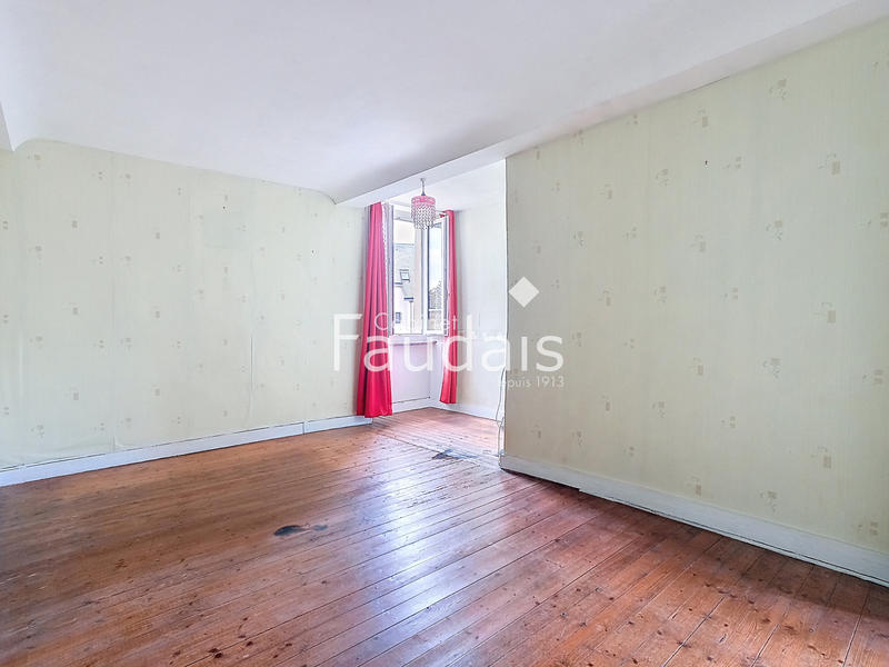 Maison - 160 m² - 5 pièces