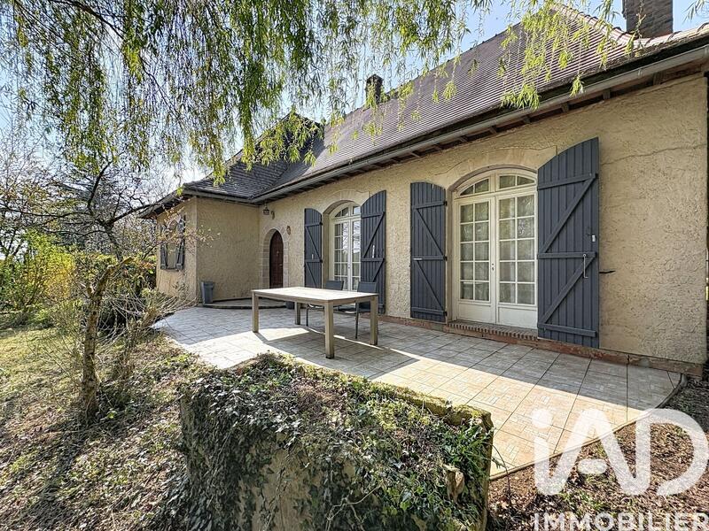 Maison de maîtres - 130 m² - 5 pièces