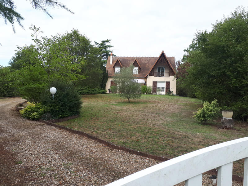 Maison - 160 m² - 6 pièces