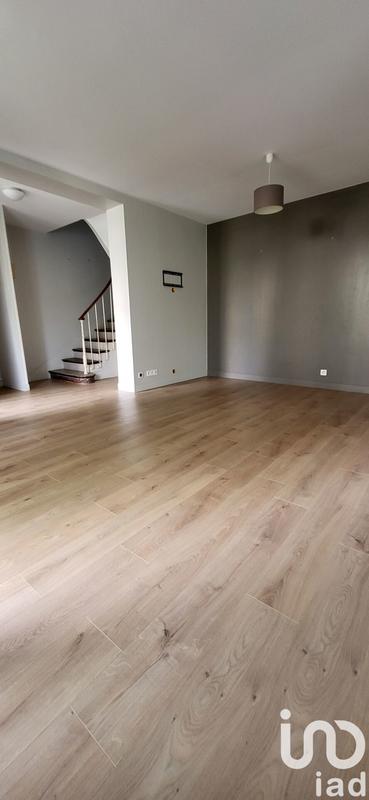 Maison - 98 m² - 5 pièces