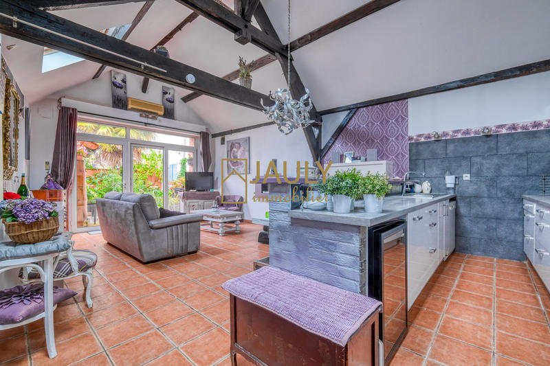 Appartement - 86 m² - 4 pièces