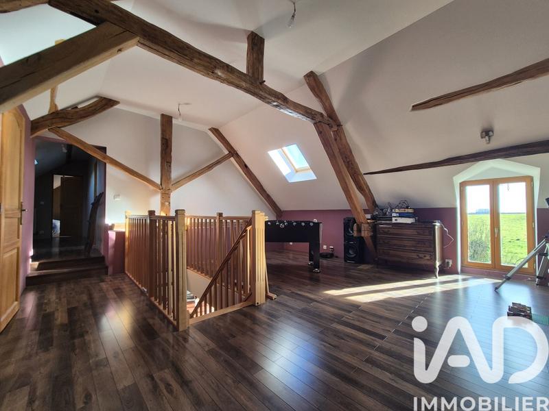 Maison - 200 m² - 7 pièces