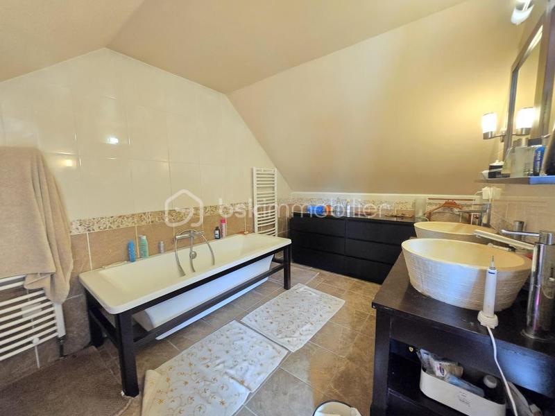 Longère - 228 m² - 5 pièces