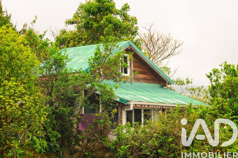 Maison - 681 m² - 17 pièces