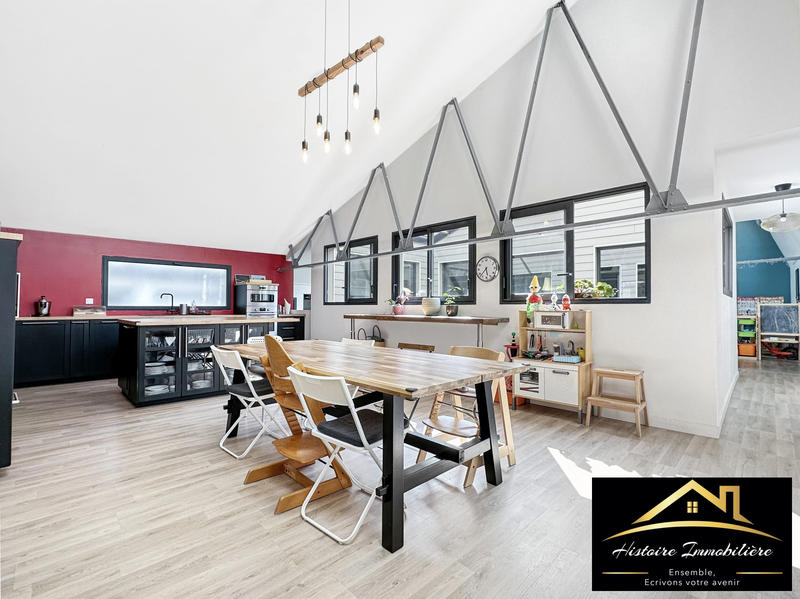 Appartement - 286 m² - 6 pièces