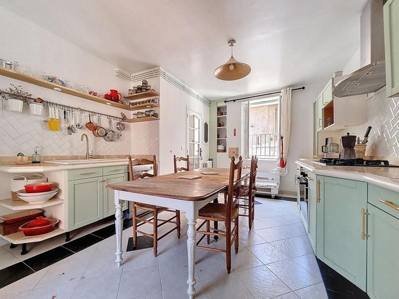 Maison - 90 m² - 3 pièces