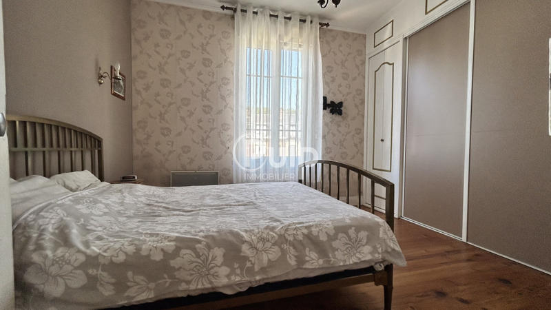 Maison - 142 m² - 7 pièces