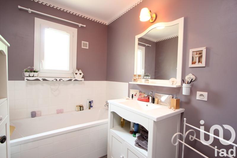 Maison - 143 m² - 7 pièces