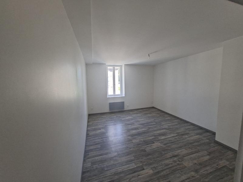 Maison - 107 m² - 7 pièces