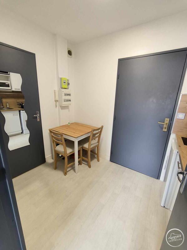 Appartement - 17 m² - 1 pièce