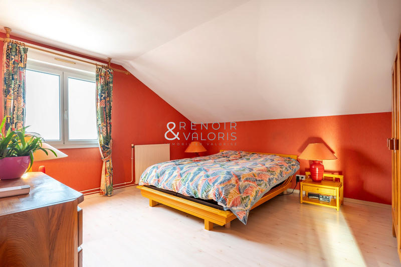 Maison - 195 m² - 7 pièces