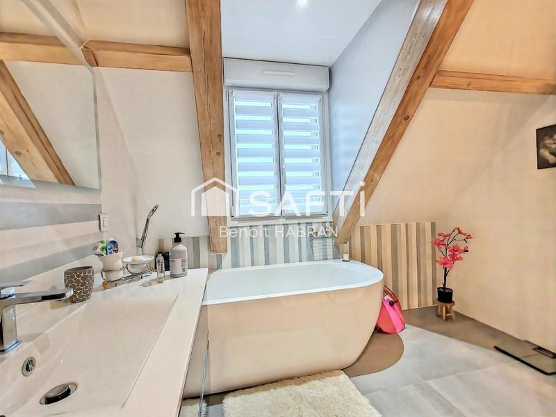 Maison - 190 m² - 6 pièces