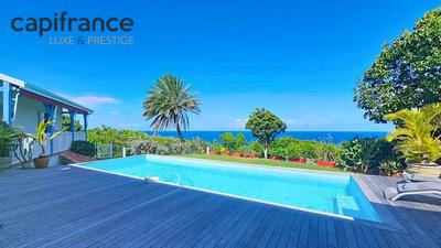 Maison d'architecte - 215 m² - 8 pièces