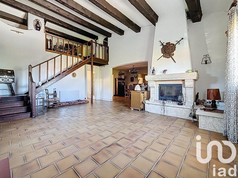 Maison - 280 m² - 7 pièces