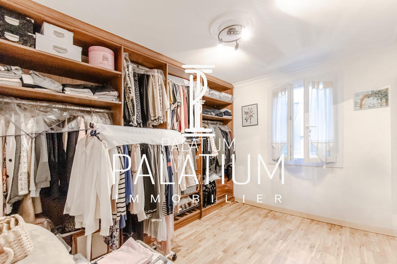 Villa - 175 m² - 8 pièces