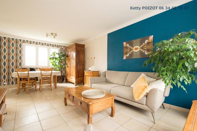 Maison - 101 m² - 5 pièces