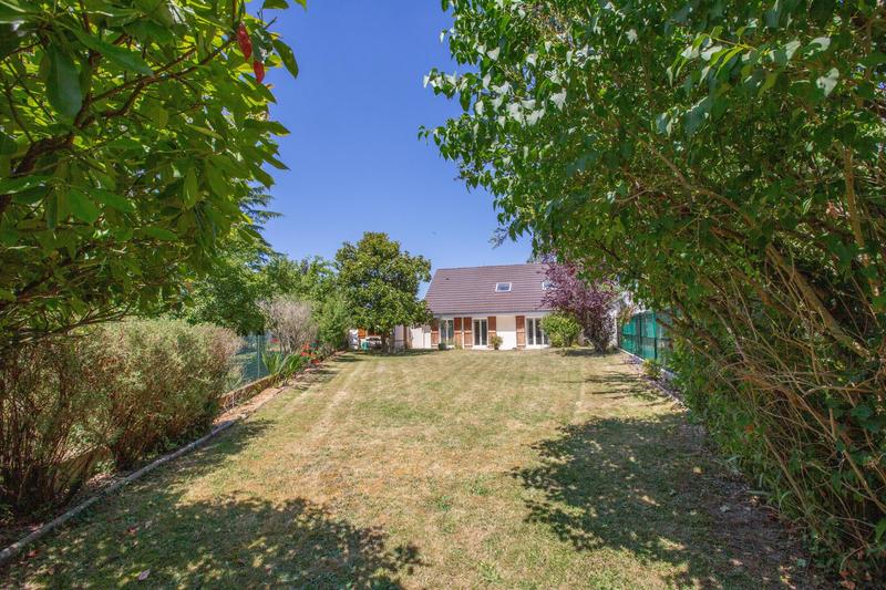 Maison - 145 m² - 5 pièces