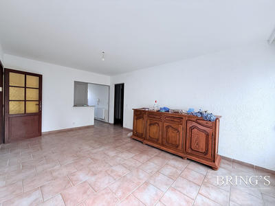 Appartement - 87 m² - 5 pièces