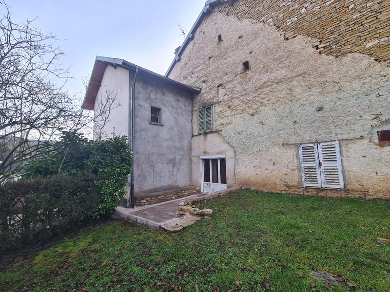 Maison - 80 m² - 4 pièces