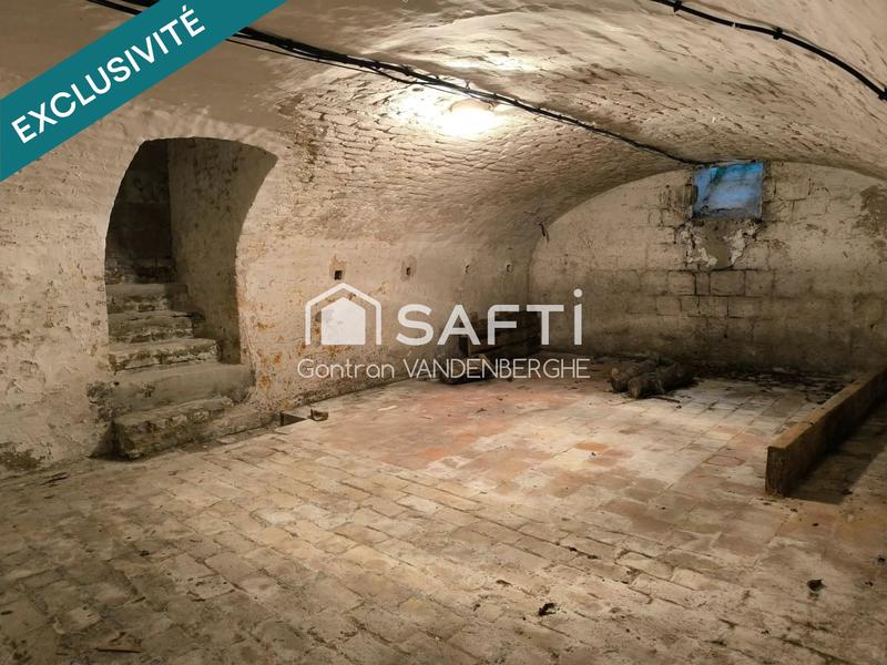 Maison - 263 m² - 10 pièces