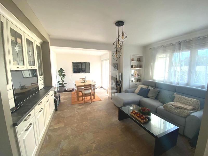 Villa - 93 m² - 4 pièces