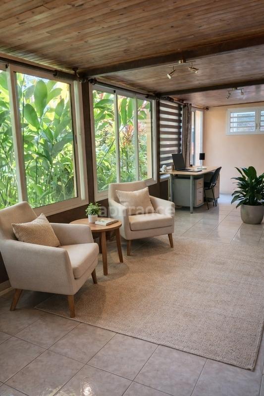 Maison - 114 m² - 5 pièces