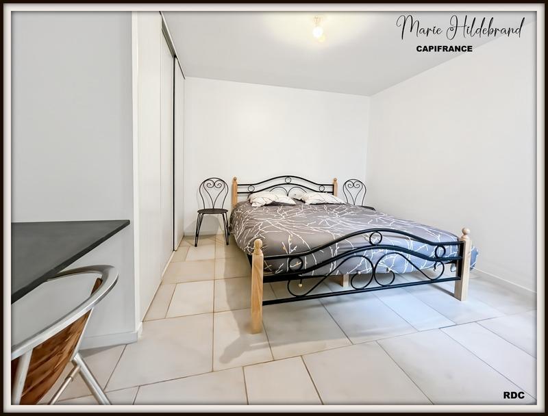 Immeuble - 98 m² - 5 pièces