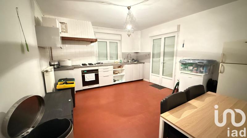 Maison de campagne - 300 m² - 10 pièces