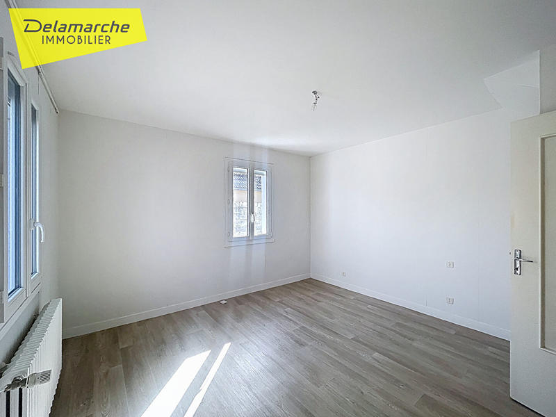 Maison - 152 m² - 6 pièces