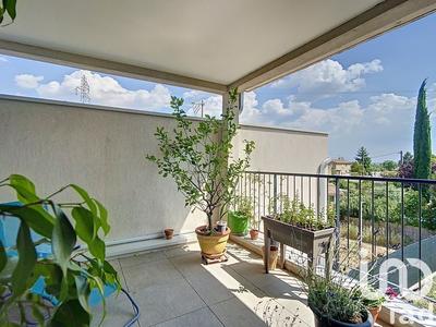 Appartement - 70 m² - 3 pièces