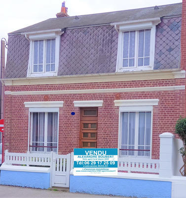 Maison - 92 m² - 5 pièces