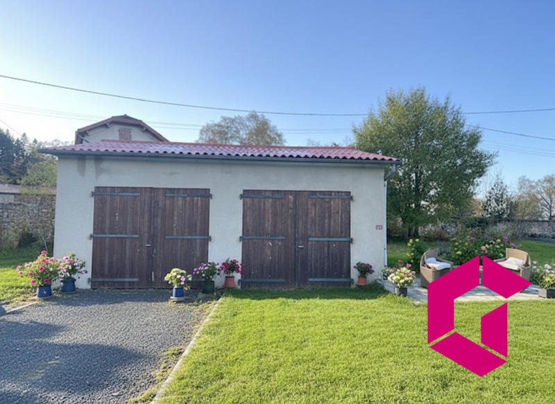 Maison - 96 m² - 5 pièces