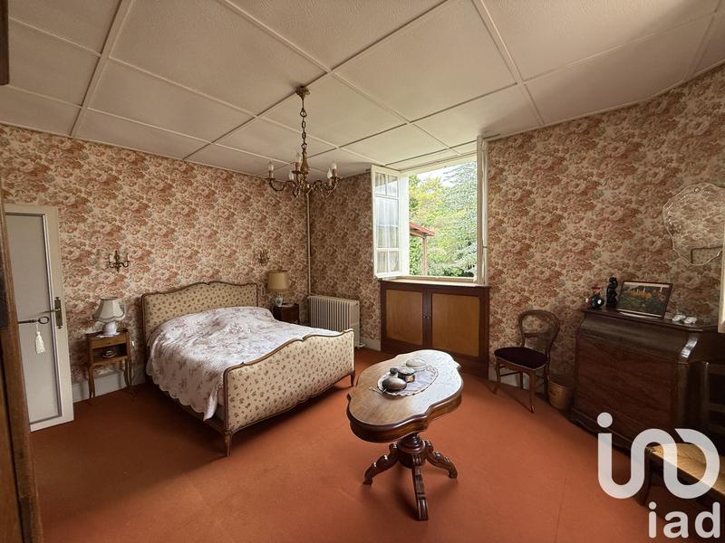 Maison de village - 221 m² - 7 pièces