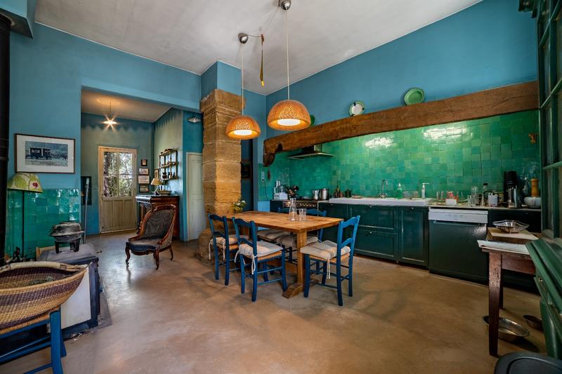 Maison de campagne - 450 m² - 9 pièces