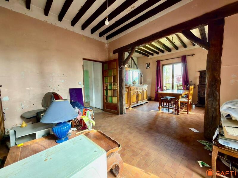 Maison - 216 m² - 8 pièces