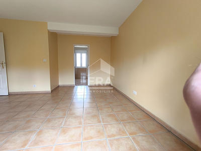 Maison - 204 m² - 6 pièces