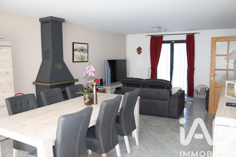 Maison - 179 m² - 8 pièces