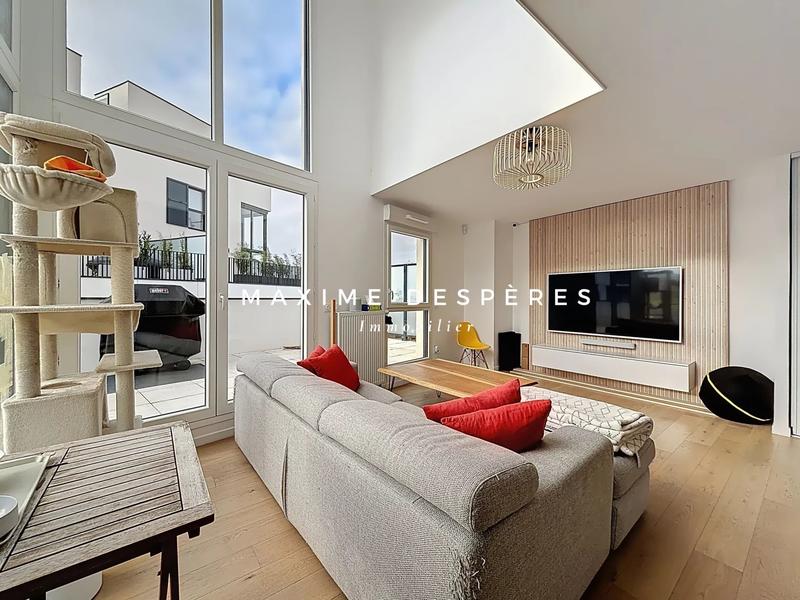 Appartement - 104 m² - 5 pièces