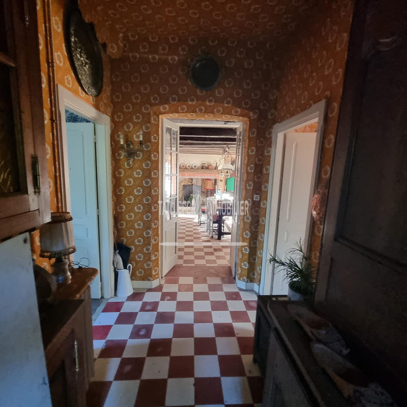 Maison ancienne - 180 m² - 7 pièces