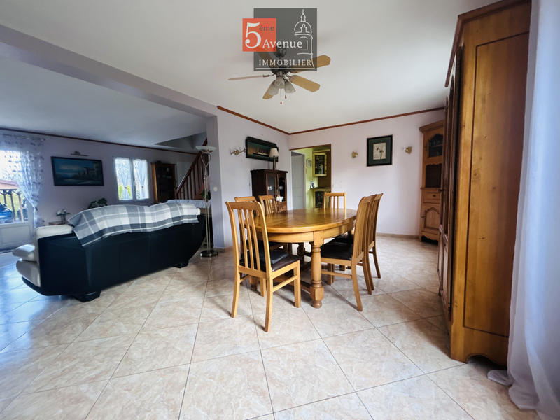 Maison - 143 m² - 6 pièces