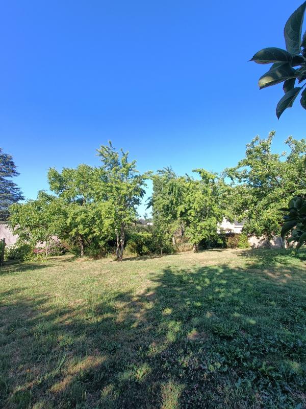 Terrain constructible - 714 m²