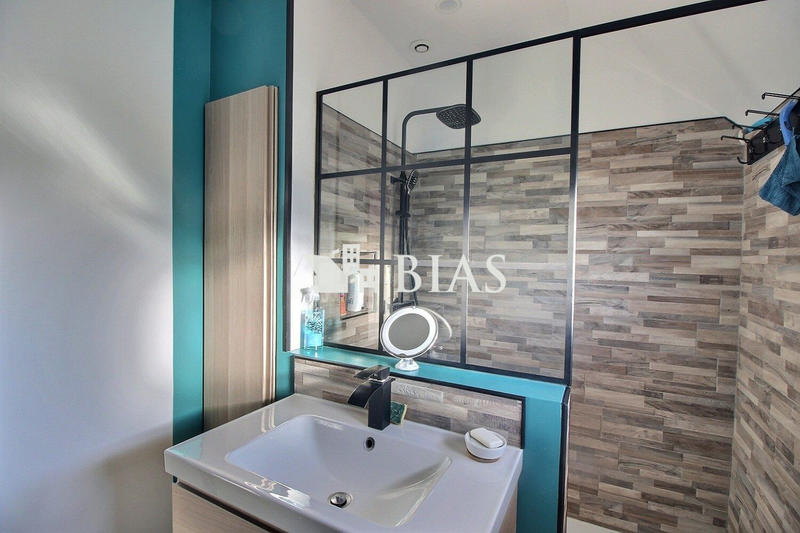 Maison - 101 m² - 5 pièces