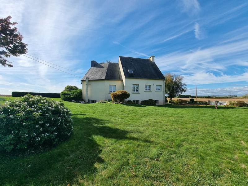 Maison - 144 m² - 6 pièces