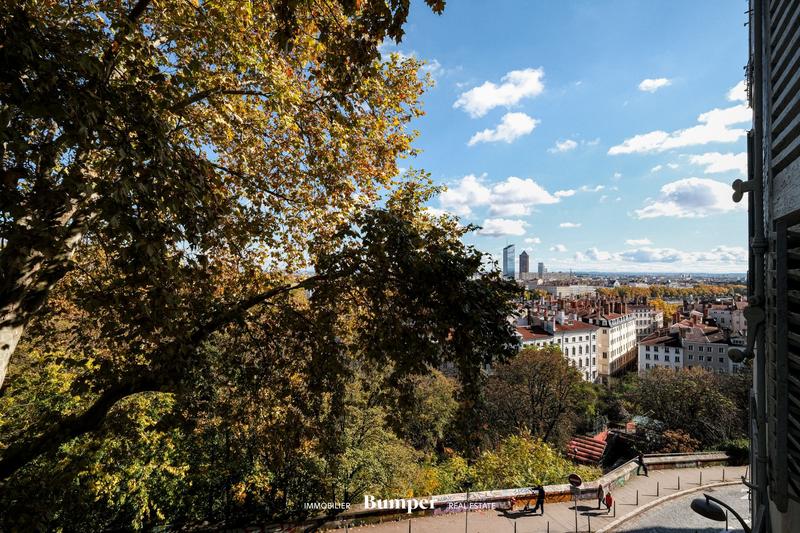 Appartement - 97 m² - 4 pièces