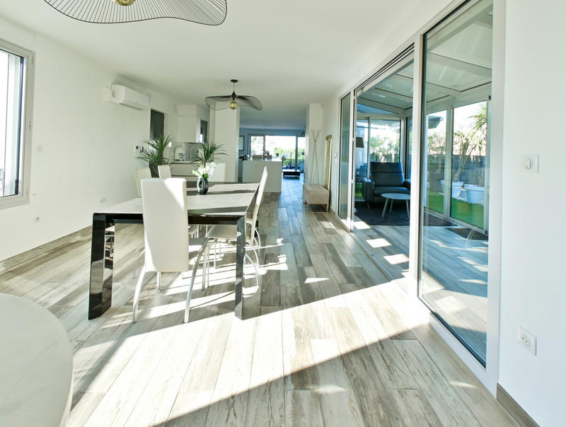 Appartement - 199 m² - 5 pièces