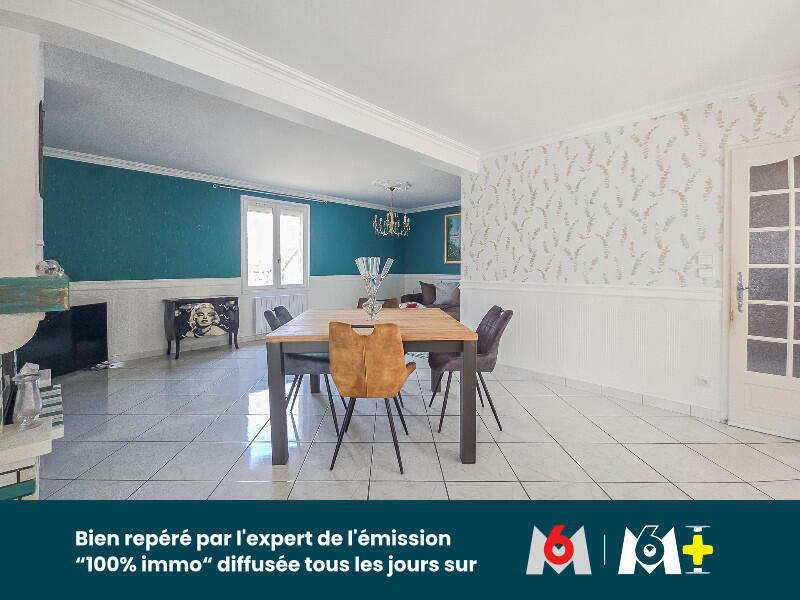 Maison - 220 m² - 7 pièces