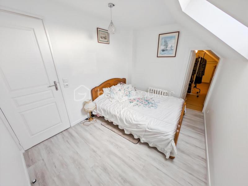 Maison - 135 m² - 6 pièces