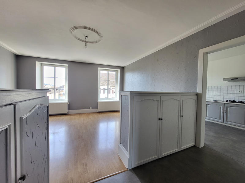 Appartement - 75 m² - 3 pièces