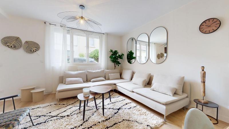 Maison en pierre - 164 m² - 9 pièces